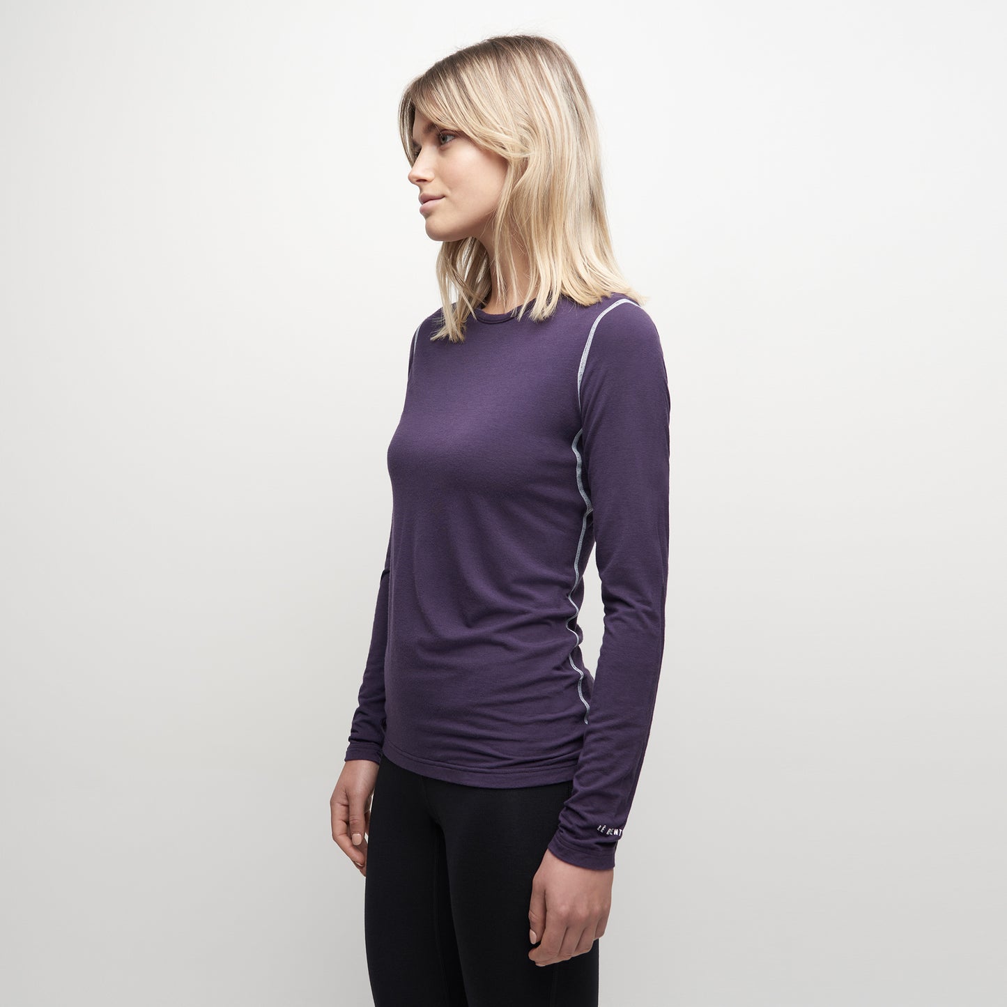 WOMENS 200 CREW