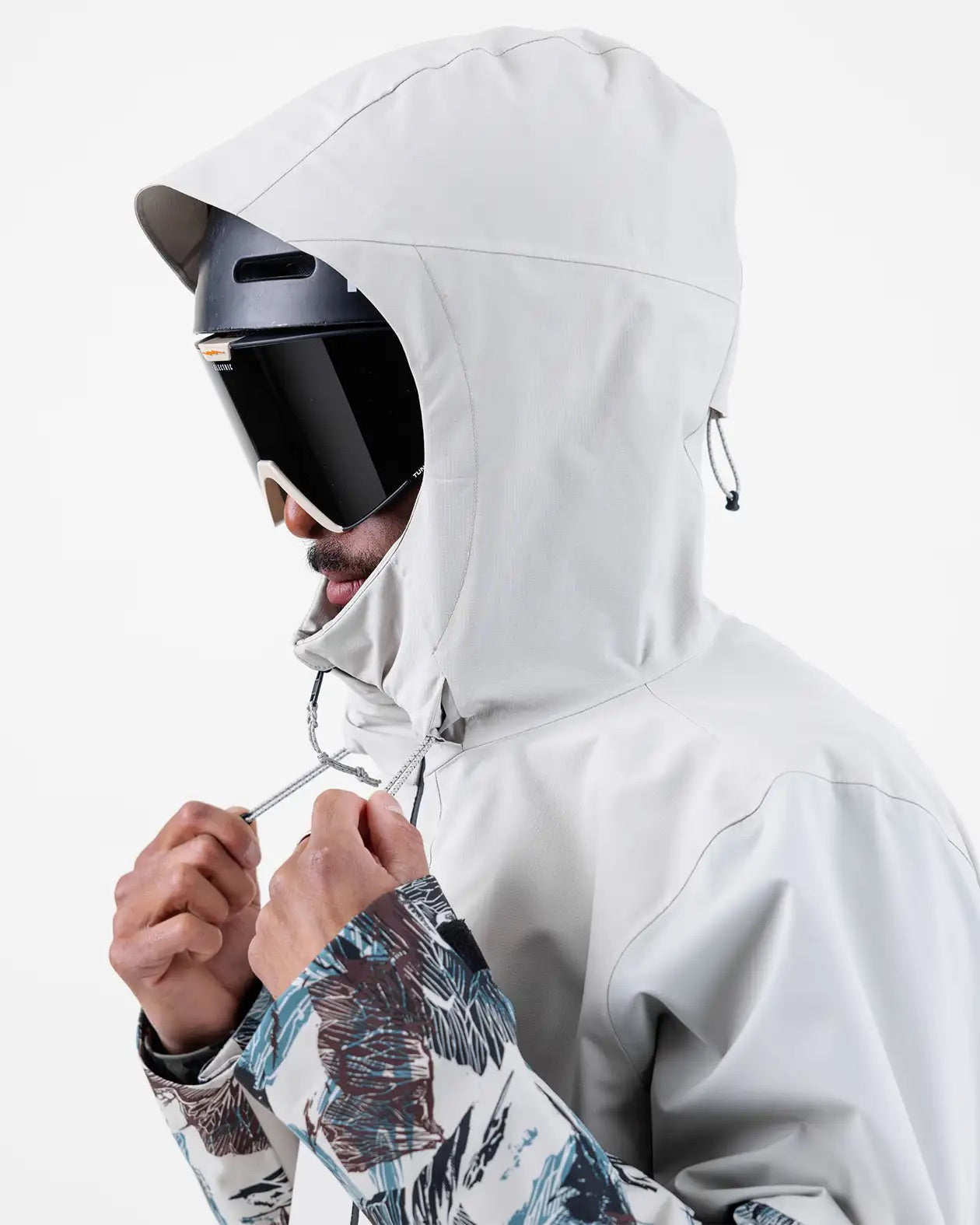 25-26 Men’s MTN Surf Recycled Jacket