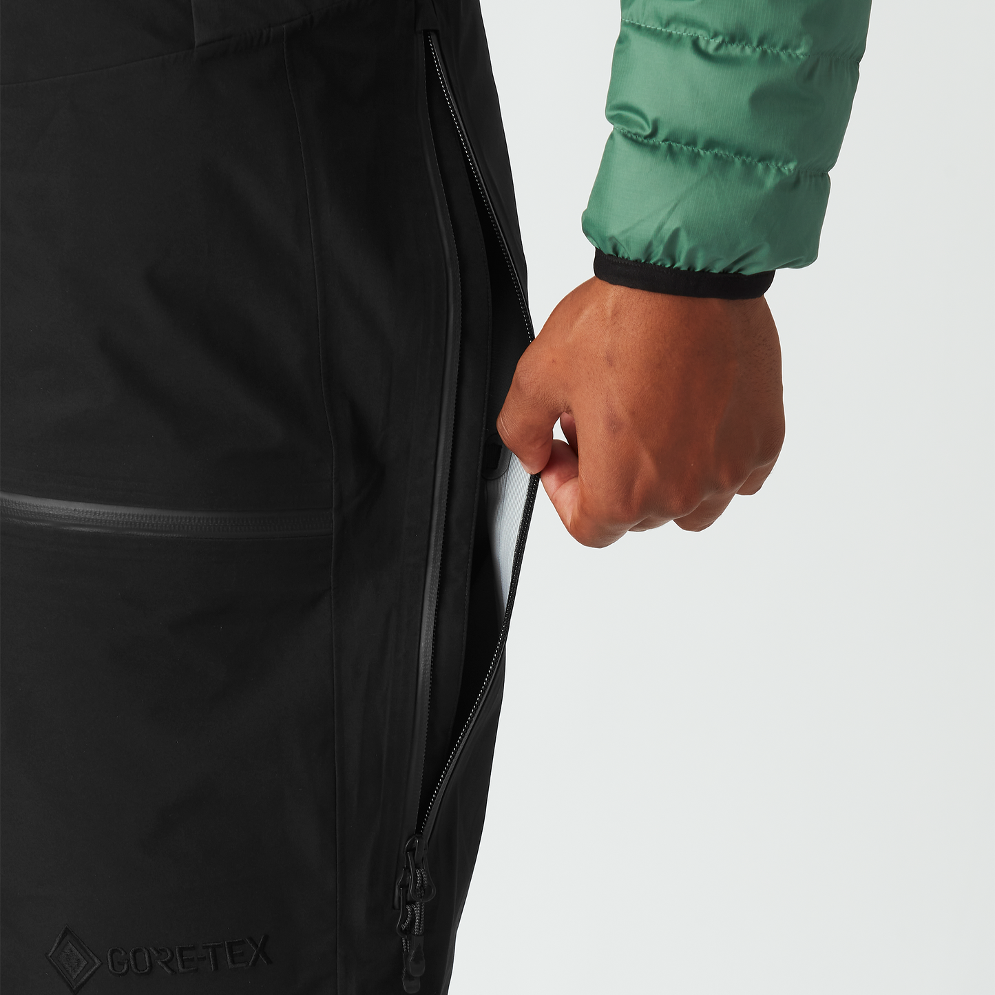 25FW HURON GORE TEX BIB PANTS