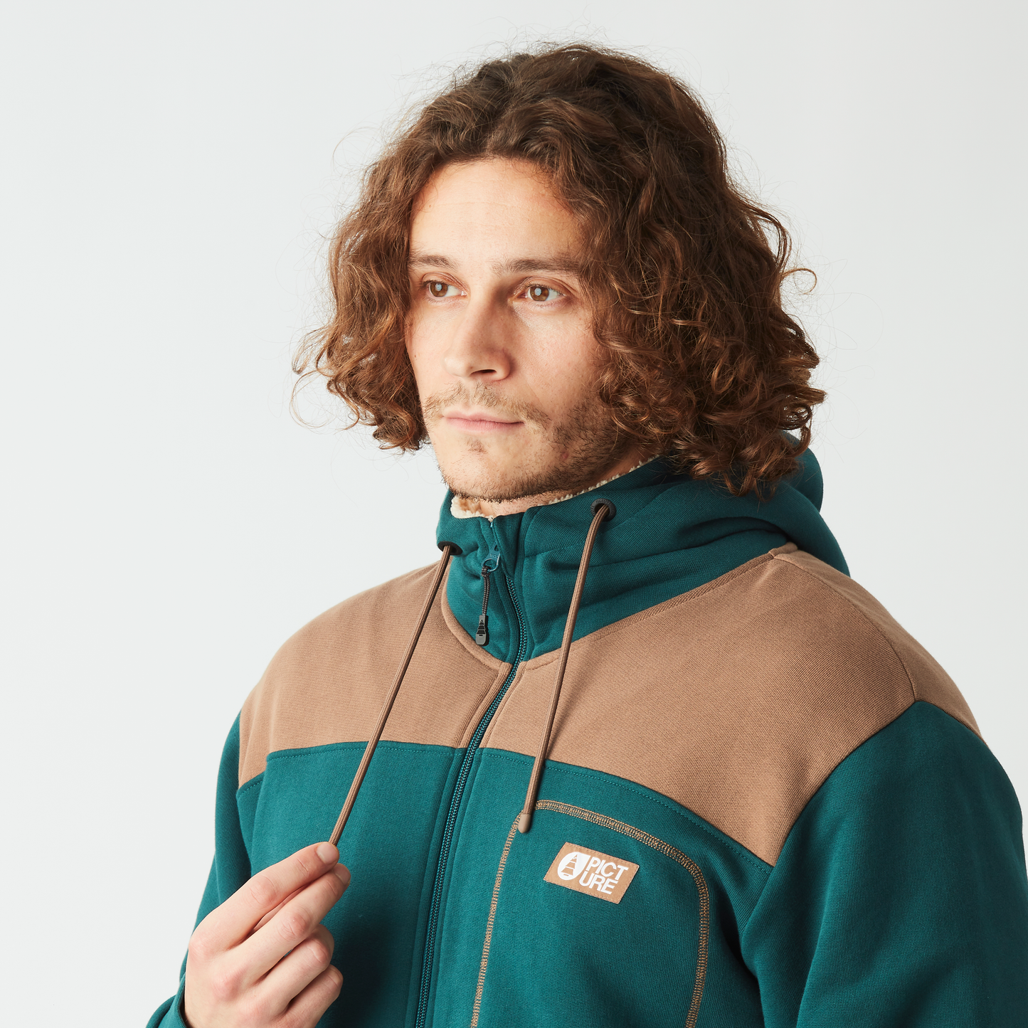 25FW BASEMENT PLUSH ZIP HOODIE