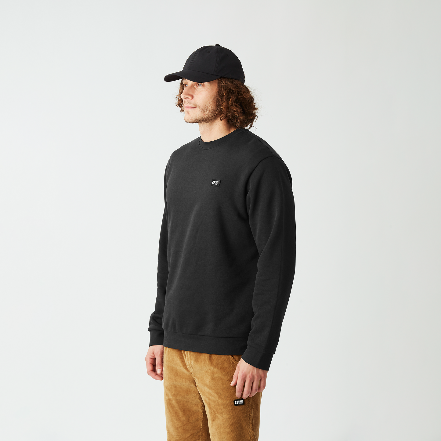 25FW ESSENTIAL CREW