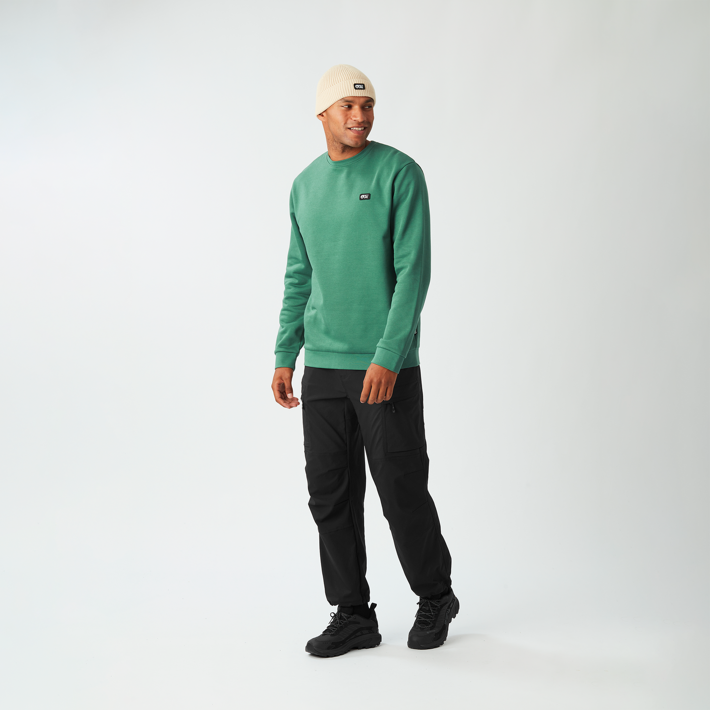 25FW ESSENTIAL CREW