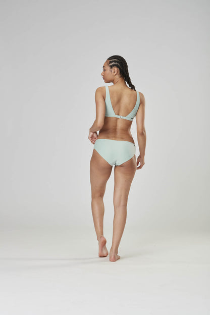 CLOVE BRALETTE TOP